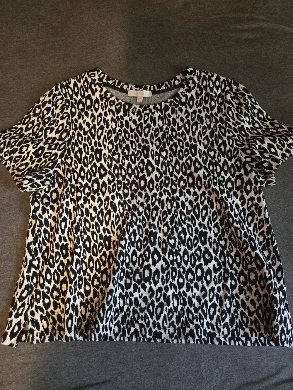 Animal Printed Short Sleeve Women's Top